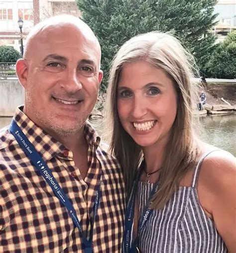 Jim Cantore Married, Wife, Divorce, Gay, Children, Salary, Net。